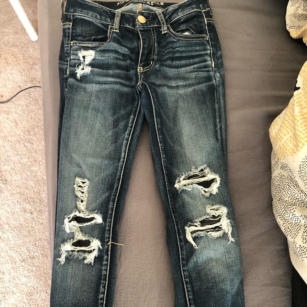 American eagle ripped jeggings